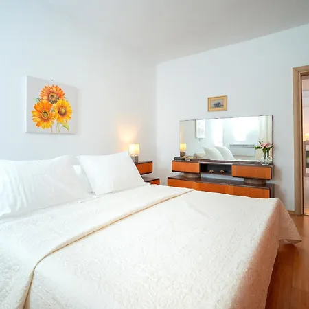 T&t - Zf Hvar Apartment *